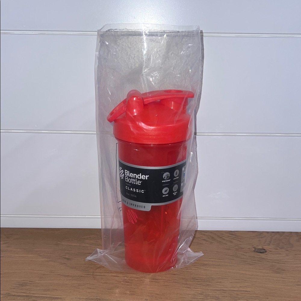 Blender Bottle Classic Shaker Cup - Picture 10 of 10
